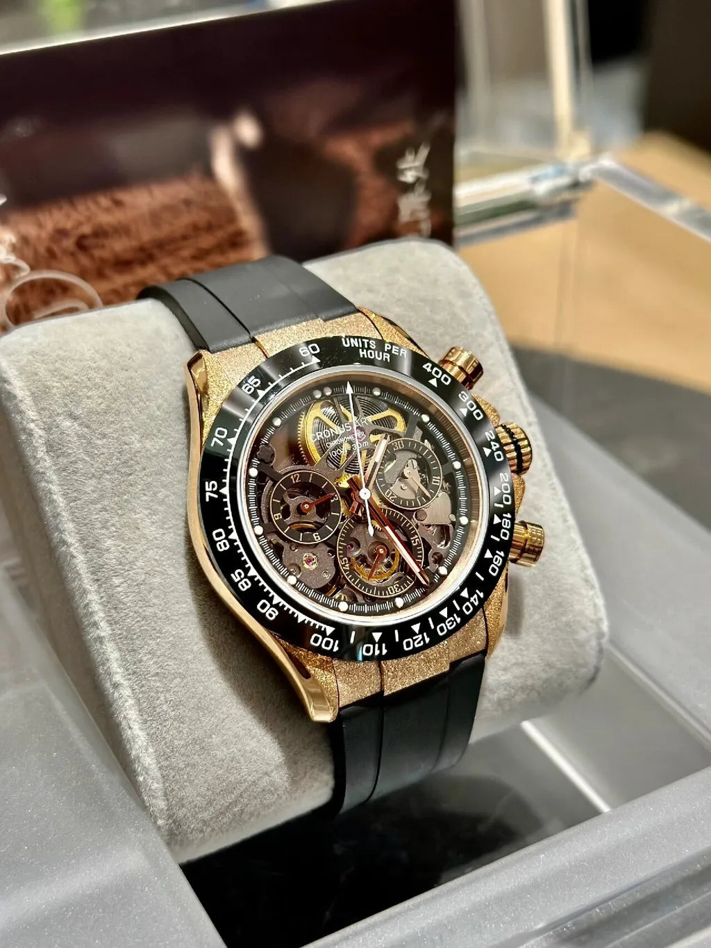 CM015-006